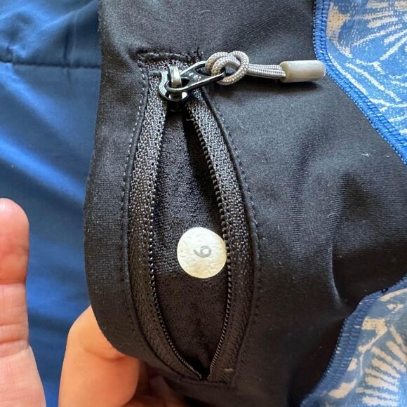 Lululemon Run Speed Short | Beachy Floral | Size 6 - Picture 5 of 5